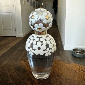 Marc Jacobs daisy dream ladies perfume